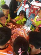<b>夏季的下午课程给学员准备的水果小吃</b>